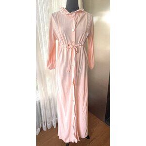 Vintage 80s robe, peach flannel, eyelet details, Hamilton Lingerie, (8/10)